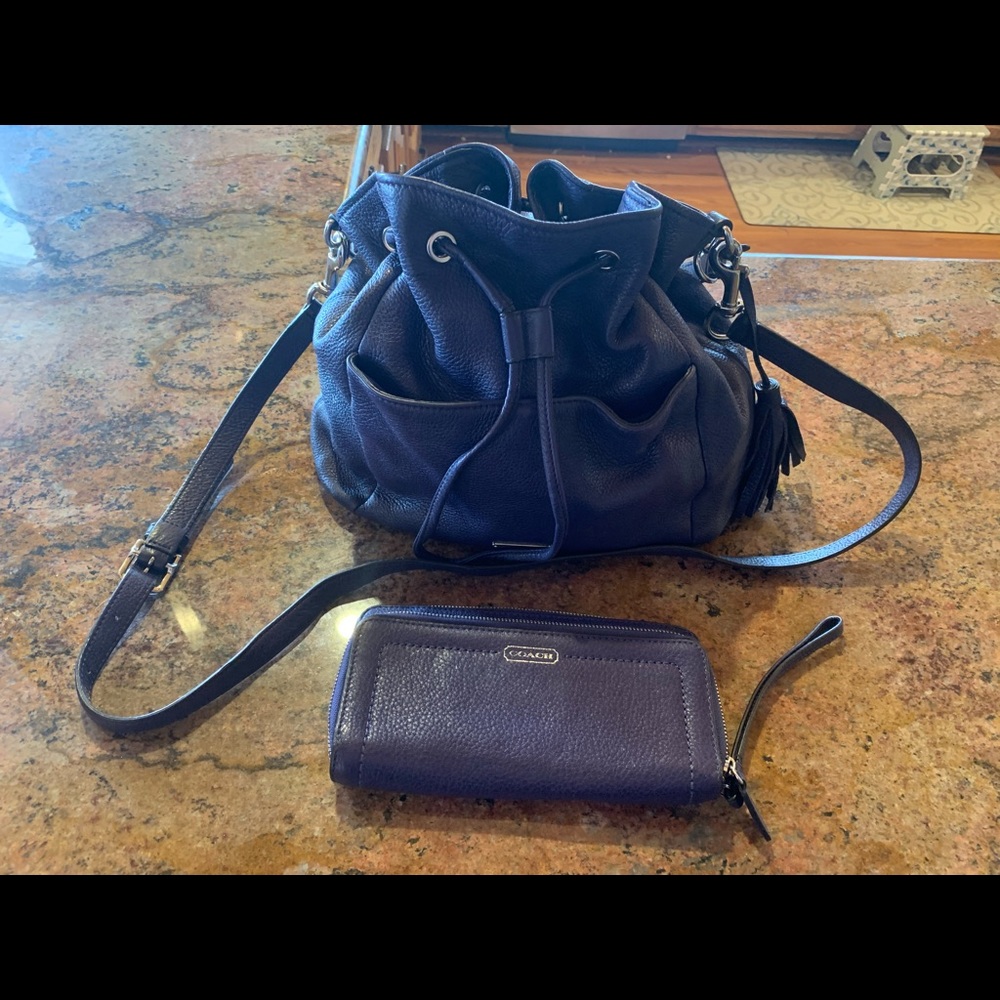 Coach purse and matching wallet